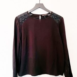 Banana Republic black shoulder detail blouse